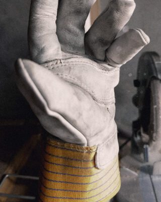 A281BB Poor Boy Glove