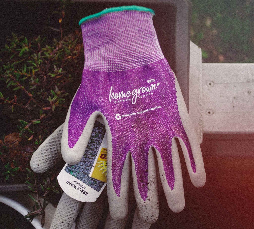 karma 375 sustainable homegrown gardening gloves