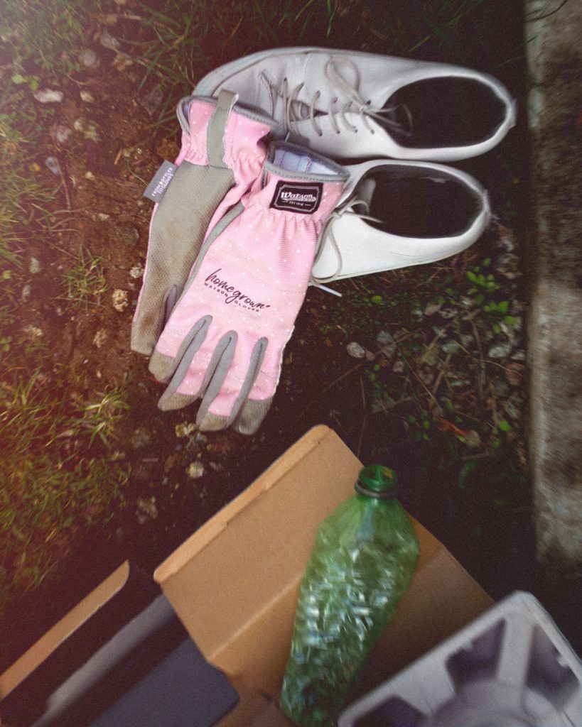 111 Uptown Girl WasteNot Sustainable Gardening Gloves